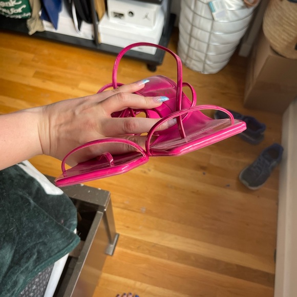 Worn once Zara patent strappy sandal - Picture 4 of 4